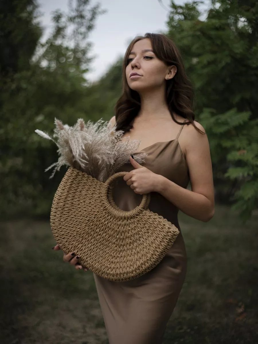 Mairo Lifestyle Straw Wicker Handmade Boho Summer Beach Round Tote Moon Bag (Brown Large)