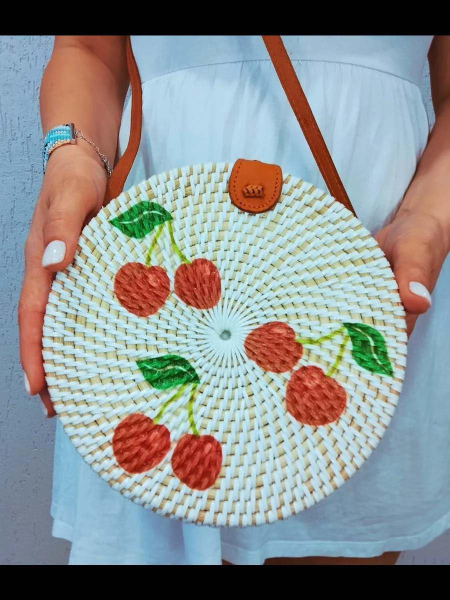Mairo Lifestyle Rattan Cane Straw Wicker Handmade Boho Summer Beach Round Sling bag (Cherry)