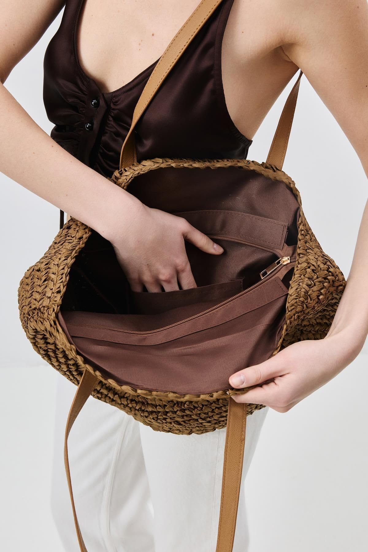 Mairo Lifestyle Straw Wicker Handmade Boho Summer Beach Round Shoulder Bag (Dark Brown)