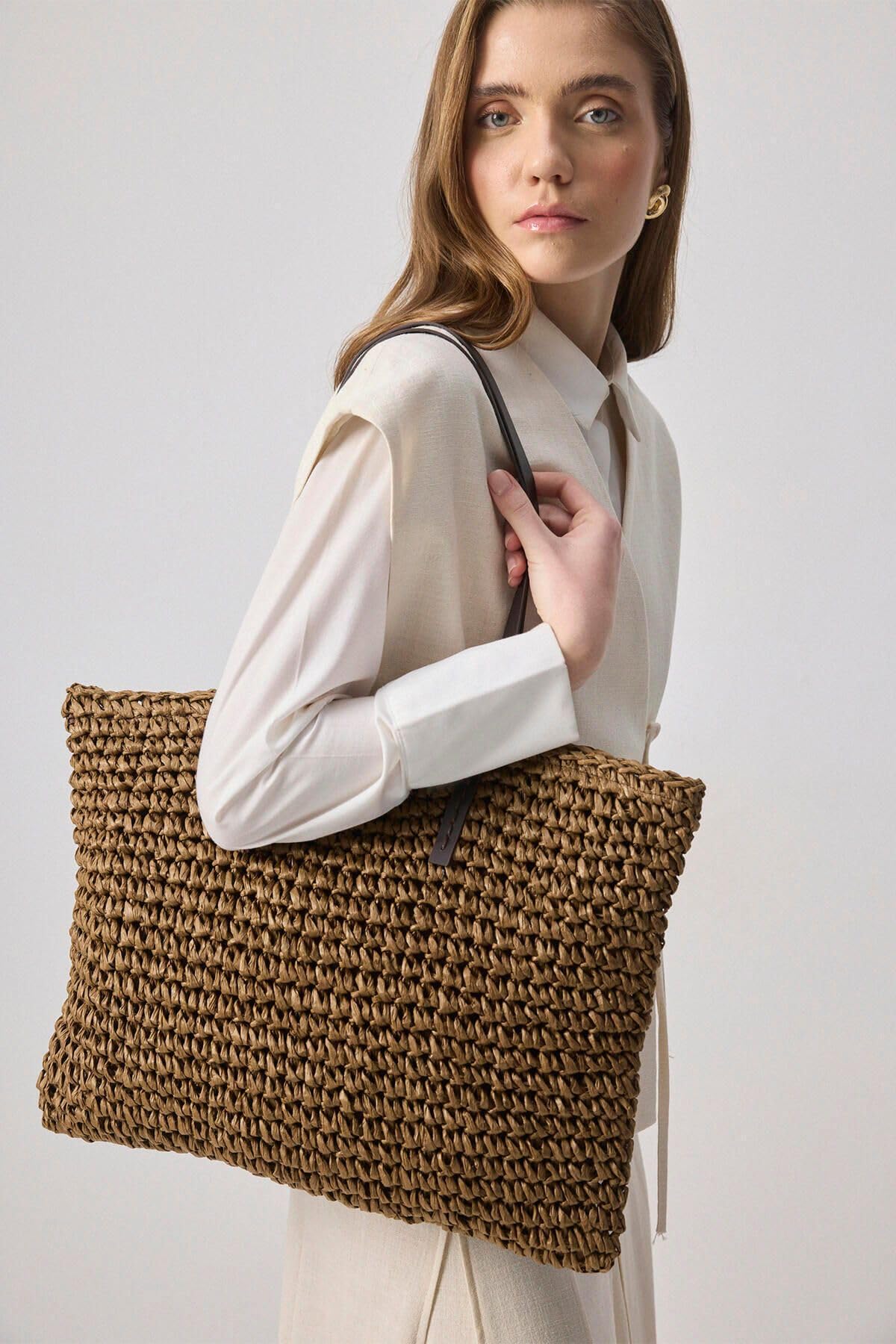 Mairo Lifestyle Straw Wicker Handmade Boho Summer Beach Tote Bag (Dark Brown Square)