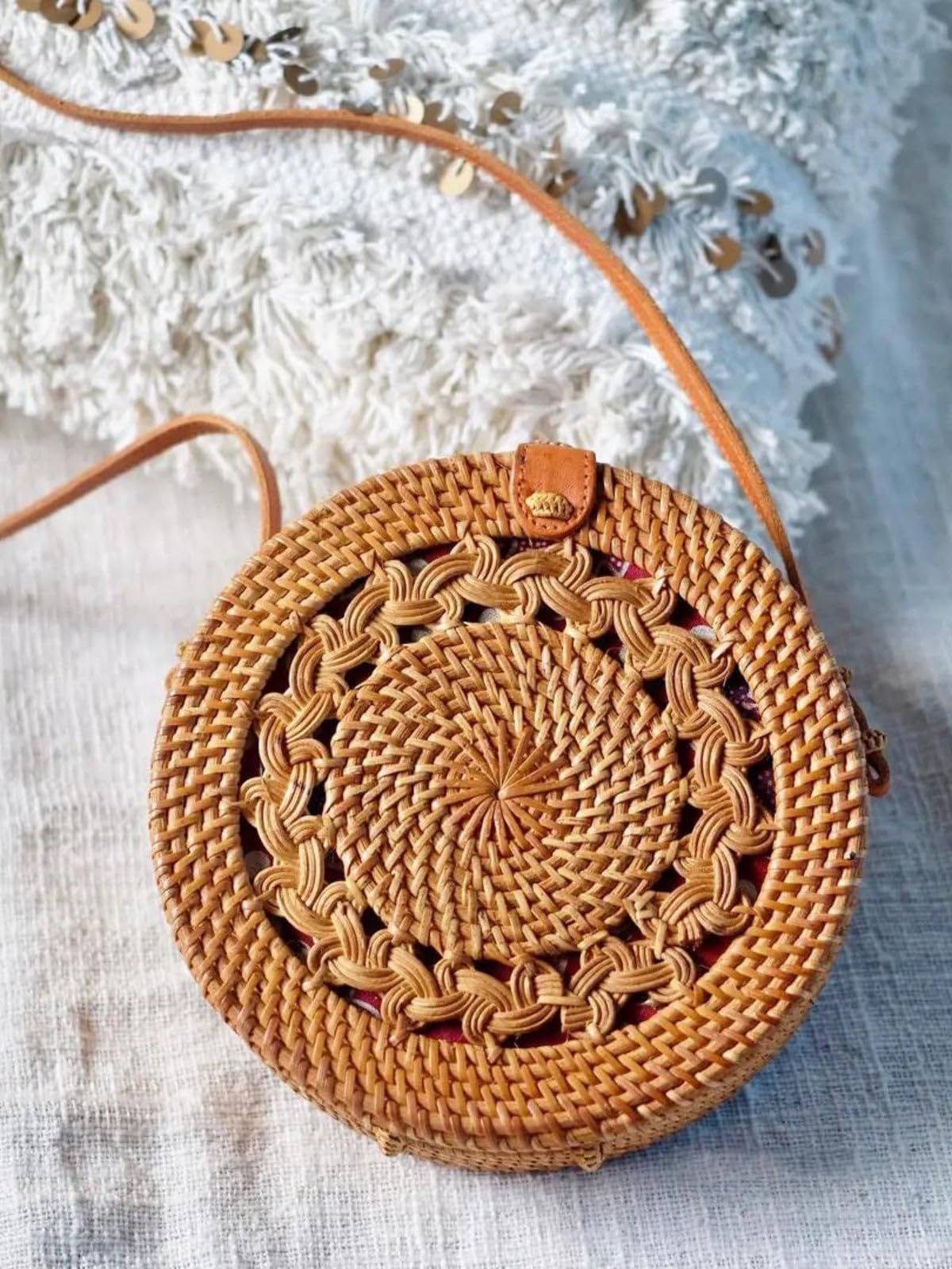 Mairo Lifestyle Rattan Cane Straw Wicker Handmade Boho Summer Beach Round Brown Sling Bag (Brown Curls)