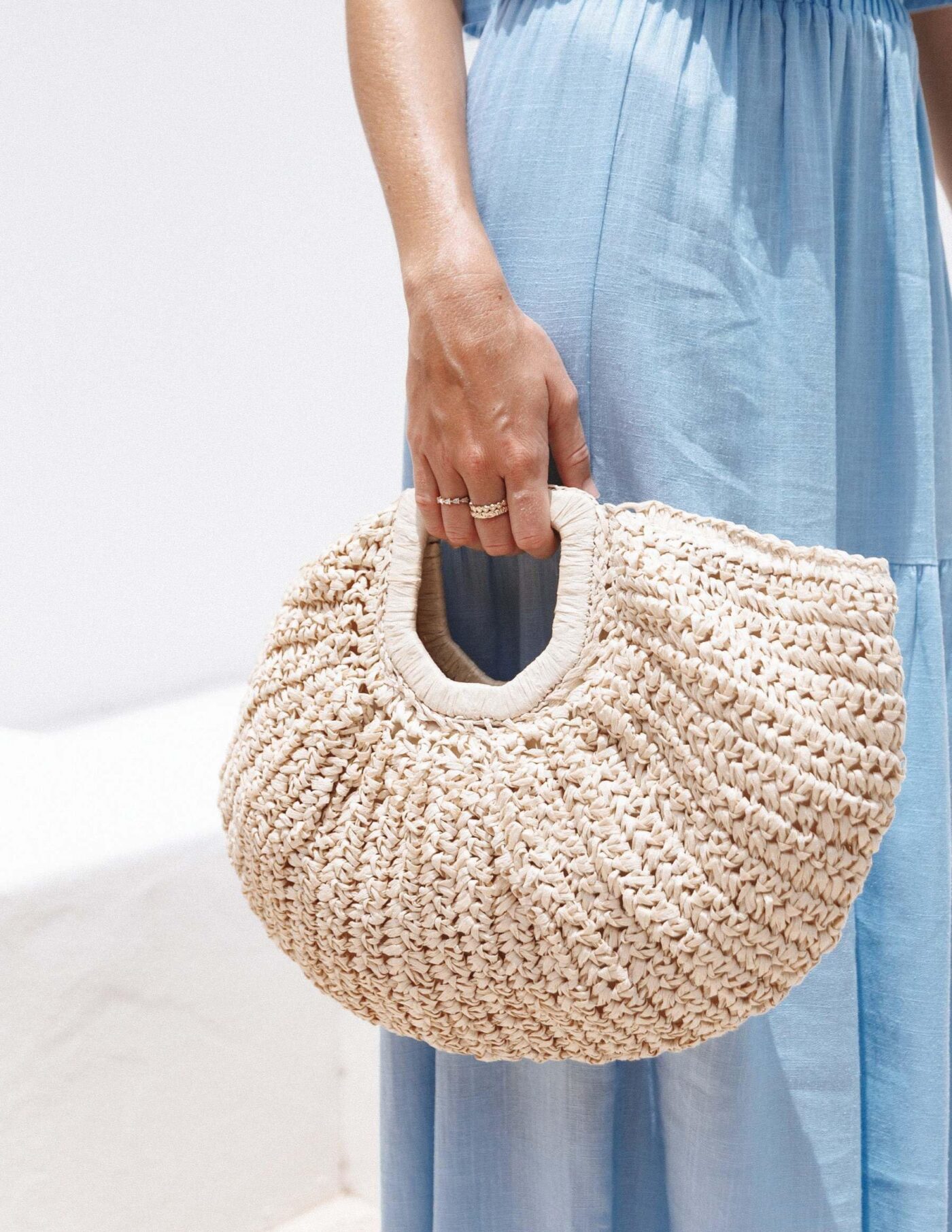 81dxtEBhZDL.jpg Mairo Lifestyle Straw Wicker Handmade Boho Summer Beach Tote Moon Bag (Clutch Beige)